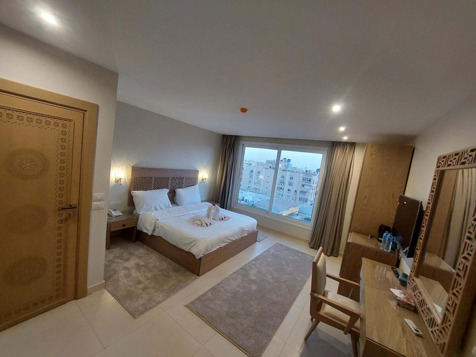 Doudou Pyramids View Hotel Kafret el-Gabal Екстериор снимка