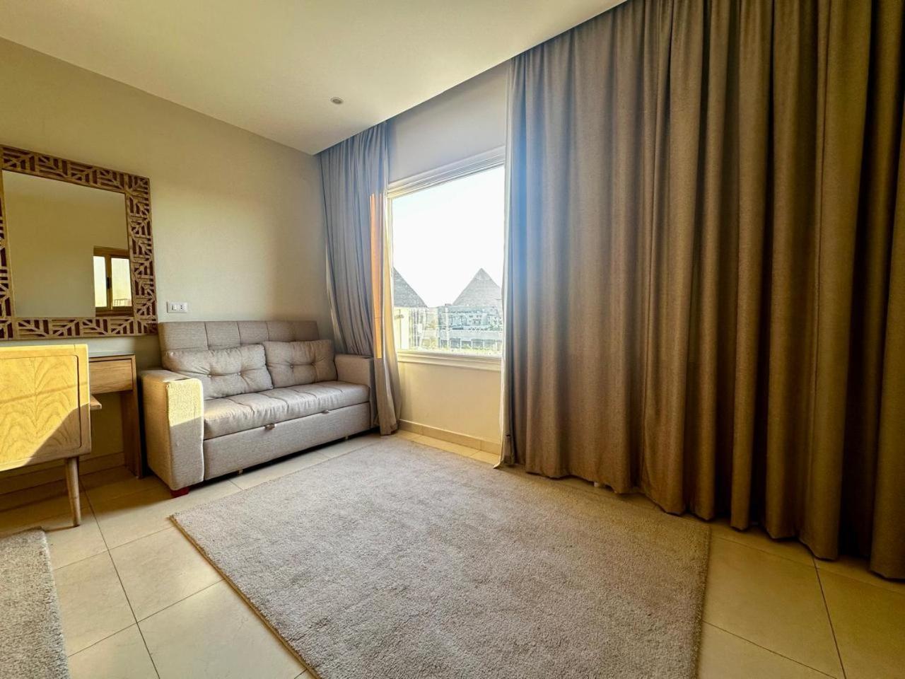 Doudou Pyramids View Hotel Kafret el-Gabal Екстериор снимка
